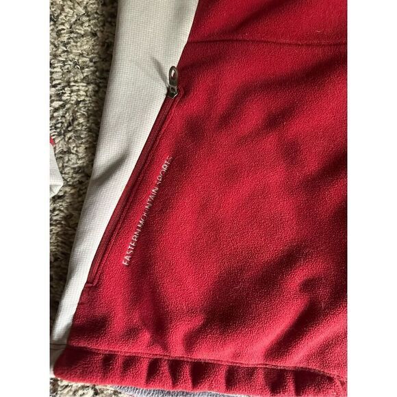 Beautiful Polartec Eastern Mountain sports jacket, size XL runs a little small - Picture 11 of 16